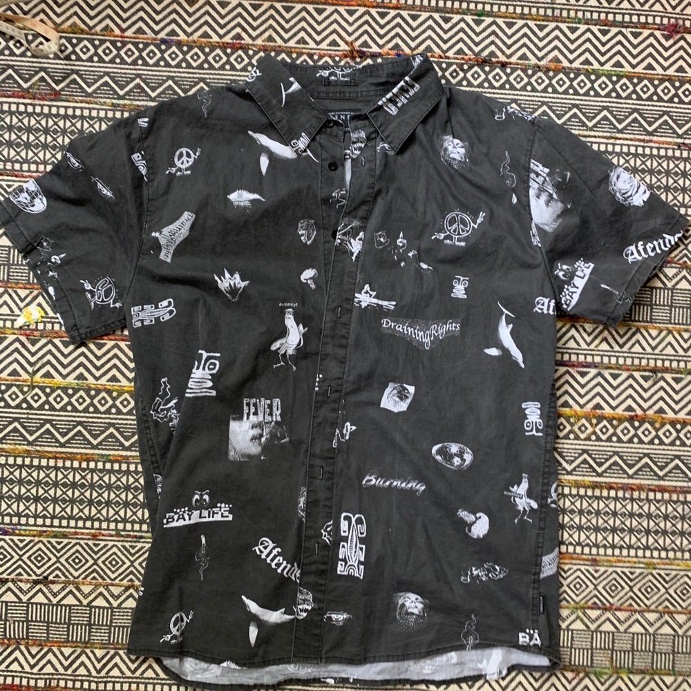 collared button down graphic shirt